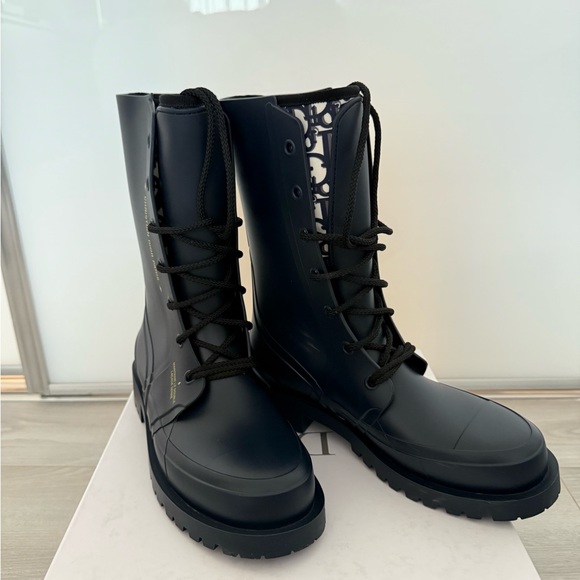 Stylish Navy Blue Lace-Up Women's Boots - Picture 6 of 10